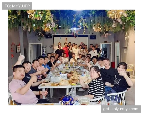 王燊超别墅里开派对，邻居都想知道他到底怎么玩的！
